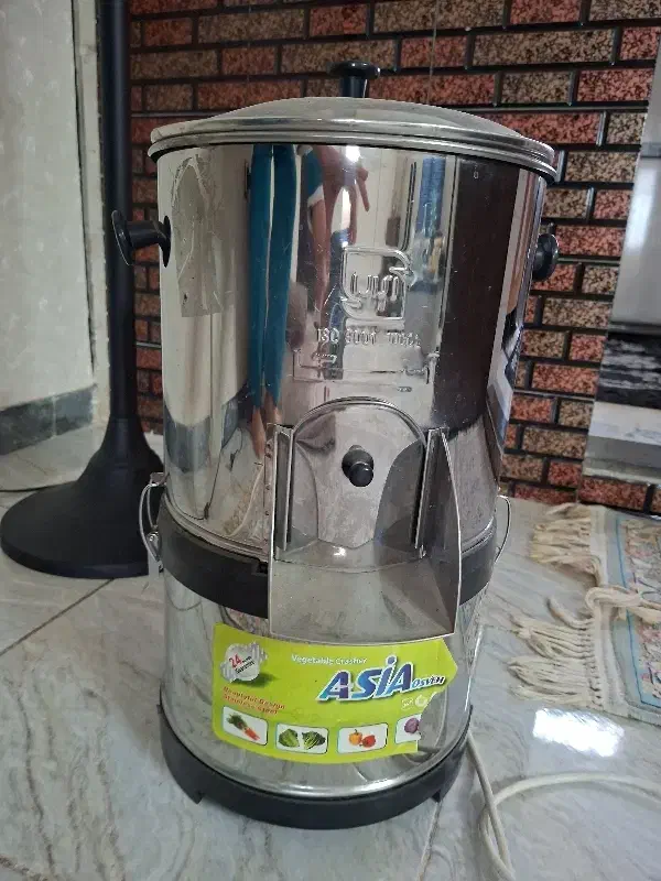 سبزی خوردکن|خردکن، آسیاب، غذاساز|پاکدشت, پاکدشت (مامازند)|دیوار