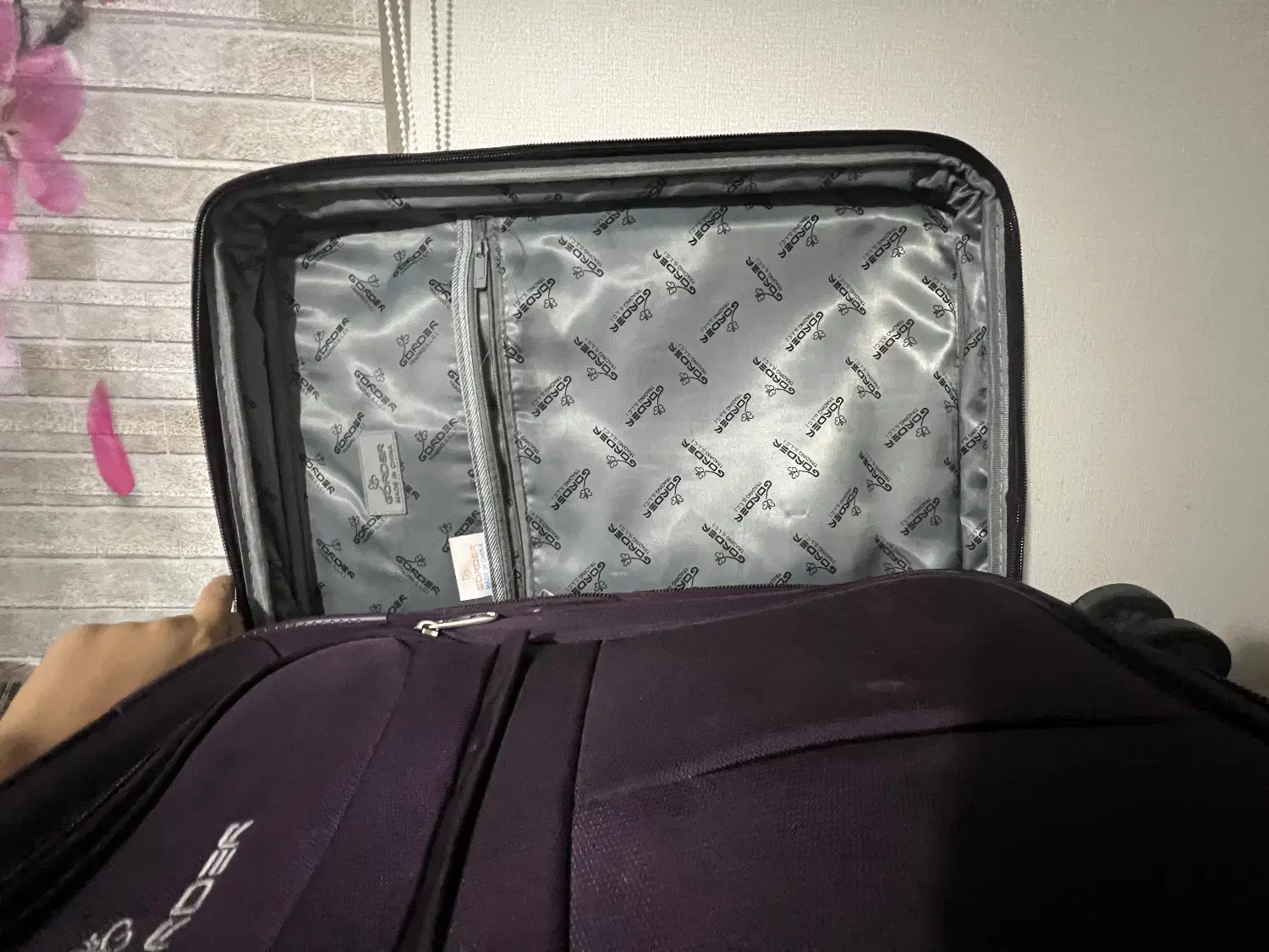 ست چمدان تمیز در حد نو|کیف، کفش، کمربند|بندرعباس, |دیوار