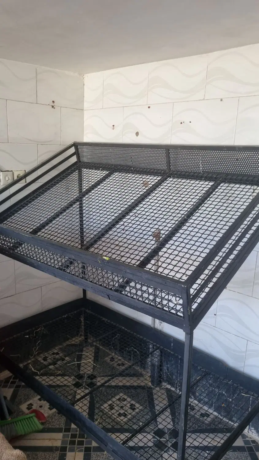اسنتد|آب‌چکان و نظم‌دهنده ظروف|شیراز, شریف‌آباد|دیوار