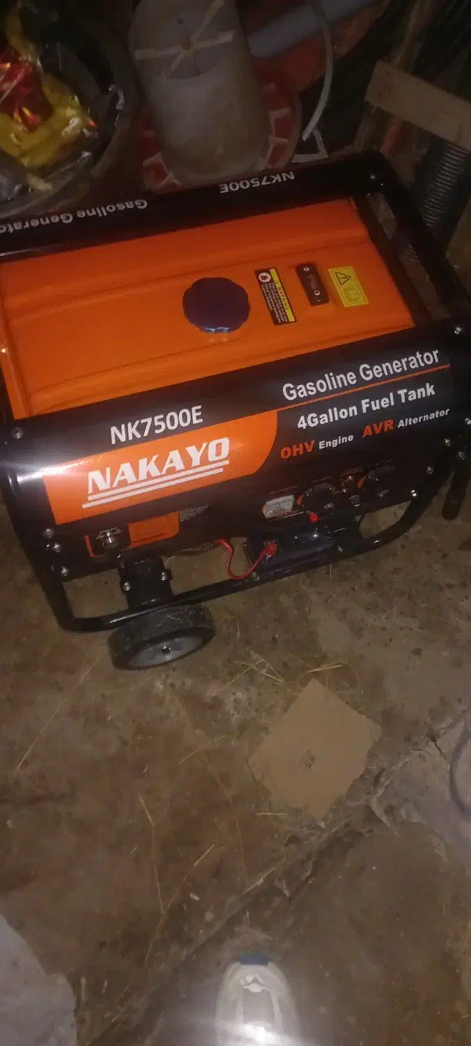 موتور برق ۵.۵|ماشین‌آلات صنعتی|رشت, منظریه|دیوار