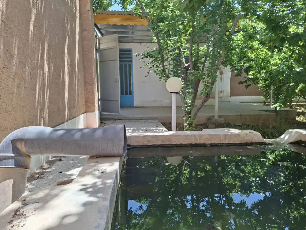 فروش ویلا باغ ۲۵۰ متری قلعه سفید.|فروش خانه و ویلا|اصفهان, دانشگاه اصفهان|دیوار