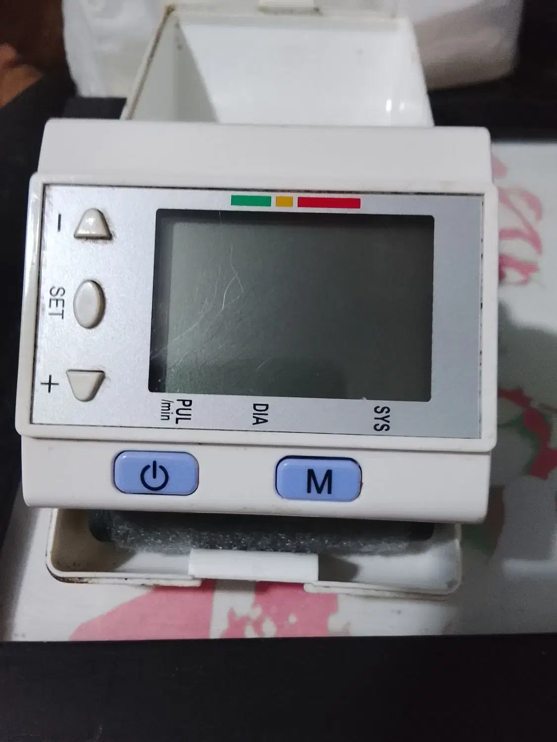 دستگاه فشار خون|آرایشی، بهداشتی، درمانی|آستارا, |دیوار