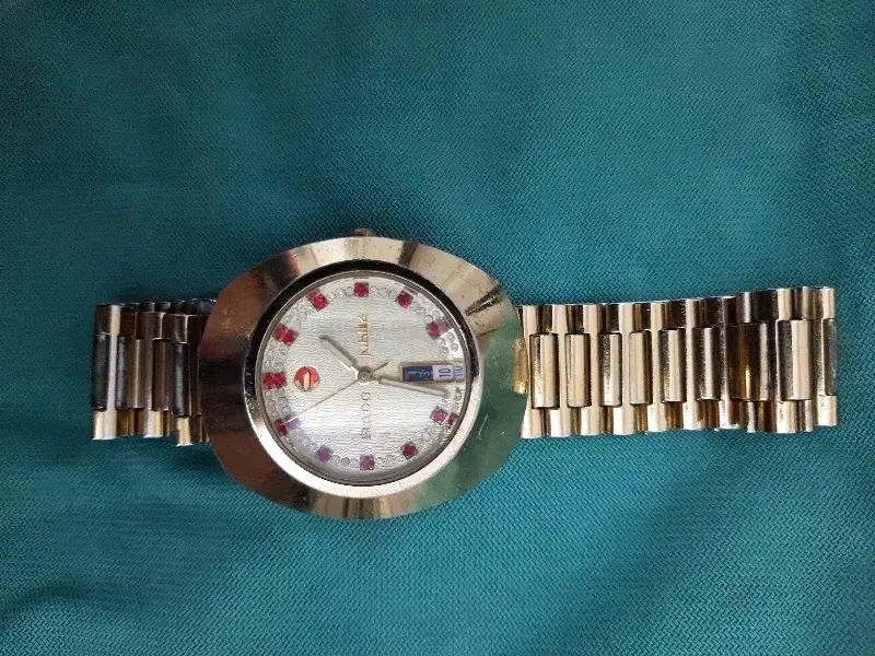 ساعت رادو قدیمی|ساعت|تهران, مجیدآباد|دیوار