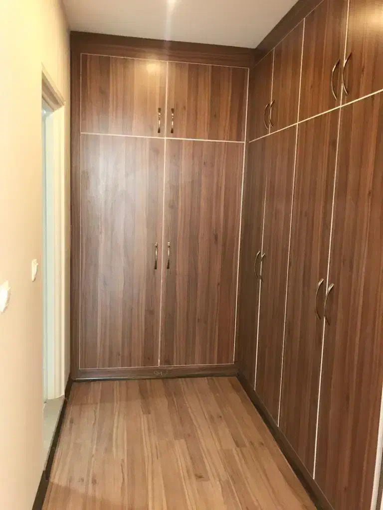 ۲۰۵ متر / فول/ ۳ خواب / ۳ پارکینگ/ کوی لاله