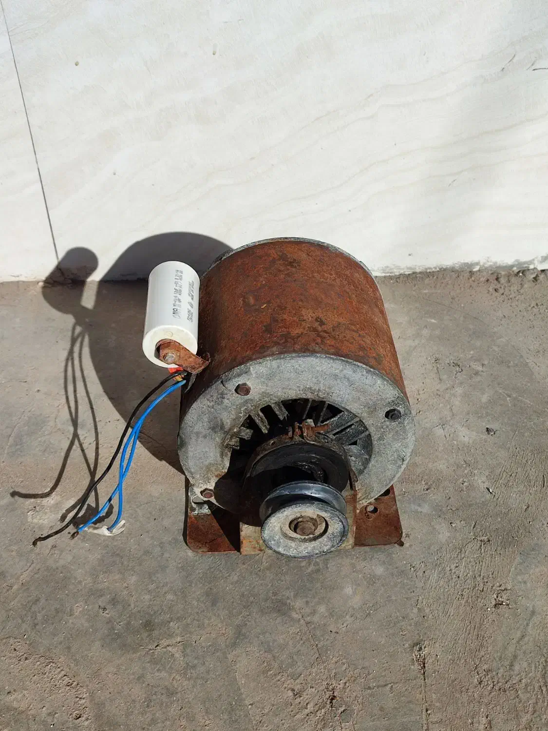 موتور ماشین لباسشویی قدیمی سوخته|ماشین لباسشویی و خشک‌کن لباس|قائن, |دیوار