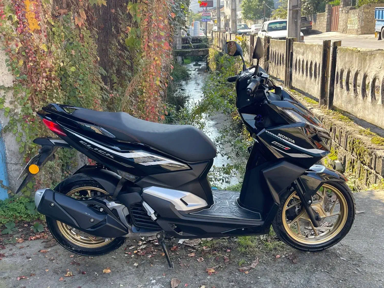 موتورکلیک واریو۱۸۰|موتورسیکلت|چالوس, |دیوار