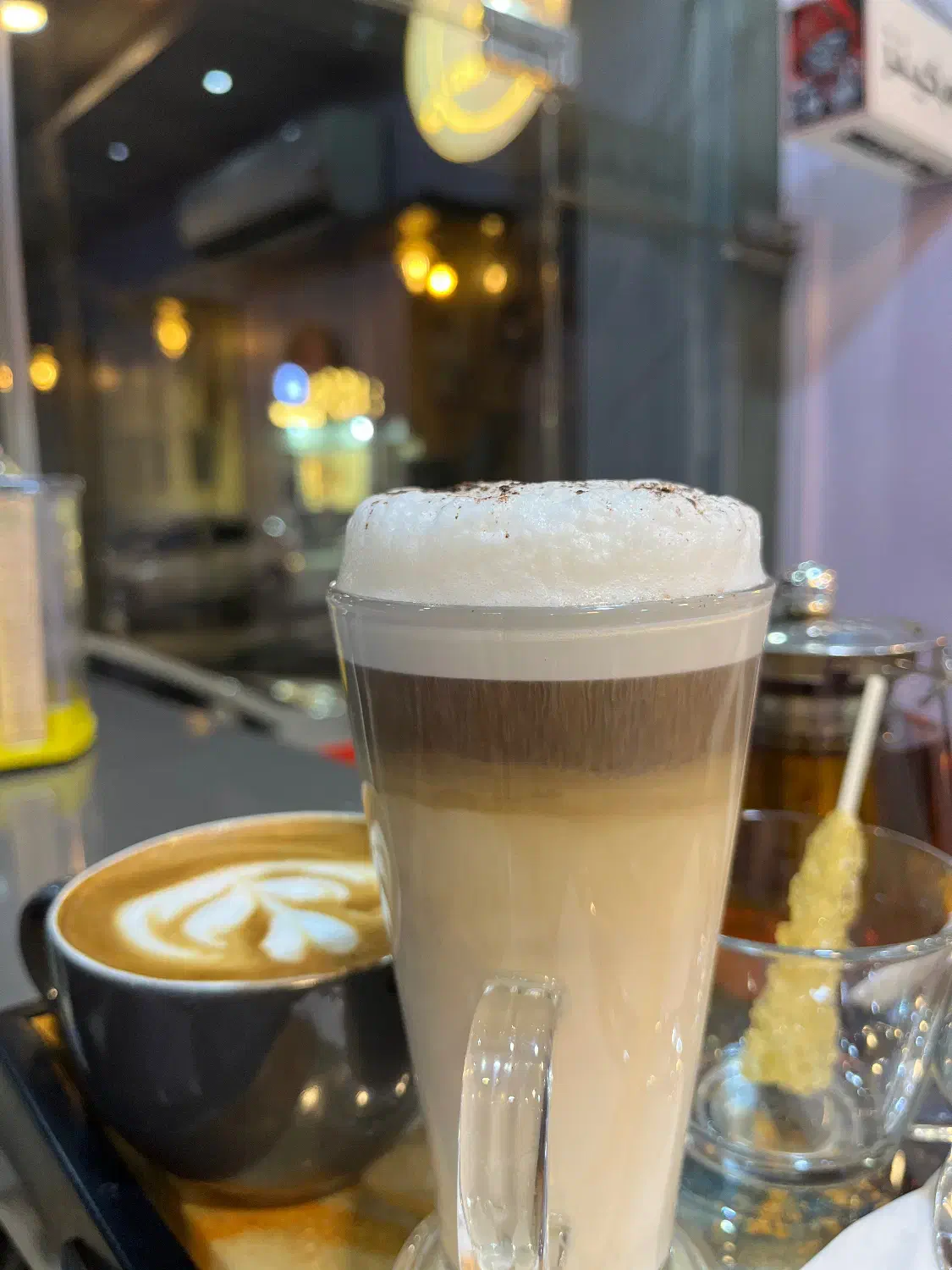 همکار برای کافی شاپ زنبیل آباد|استخدام خدمات فروشگاه و رستوران|قم, زنبیل آباد|دیوار