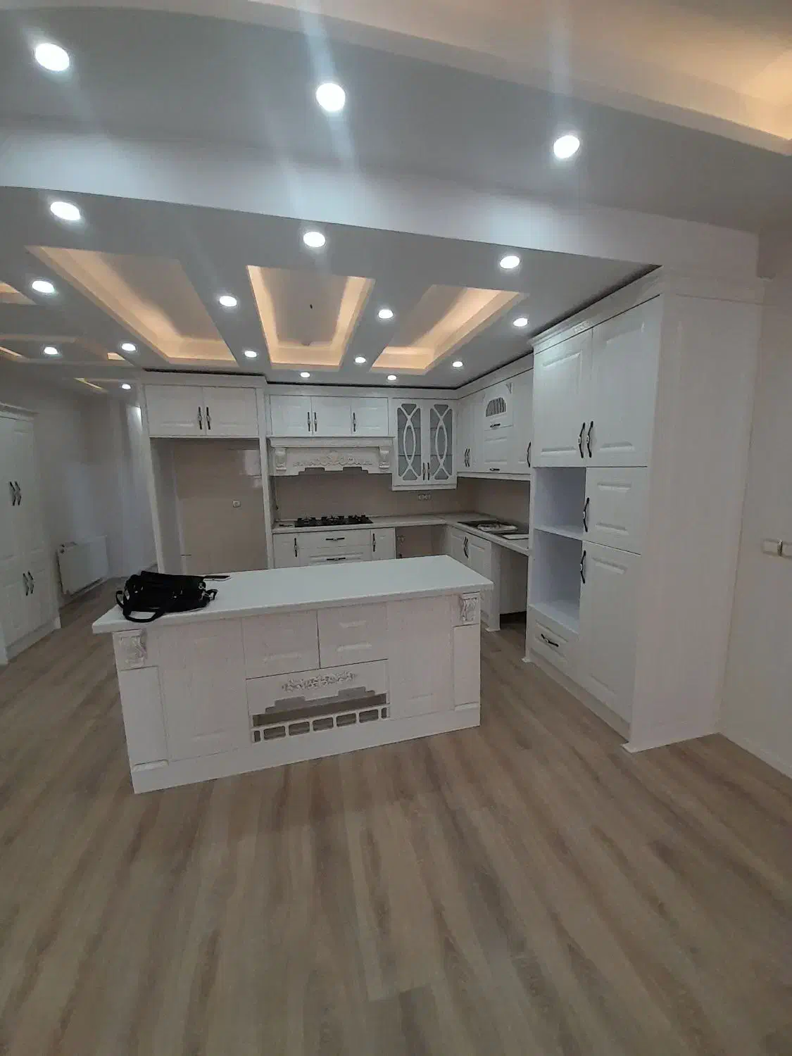 ۱۵۵متری/۳خواب/۲پارکینگ/صفر/مکتب نرجس|اجارهٔ آپارتمان|رشت, گلباغ نماز|دیوار