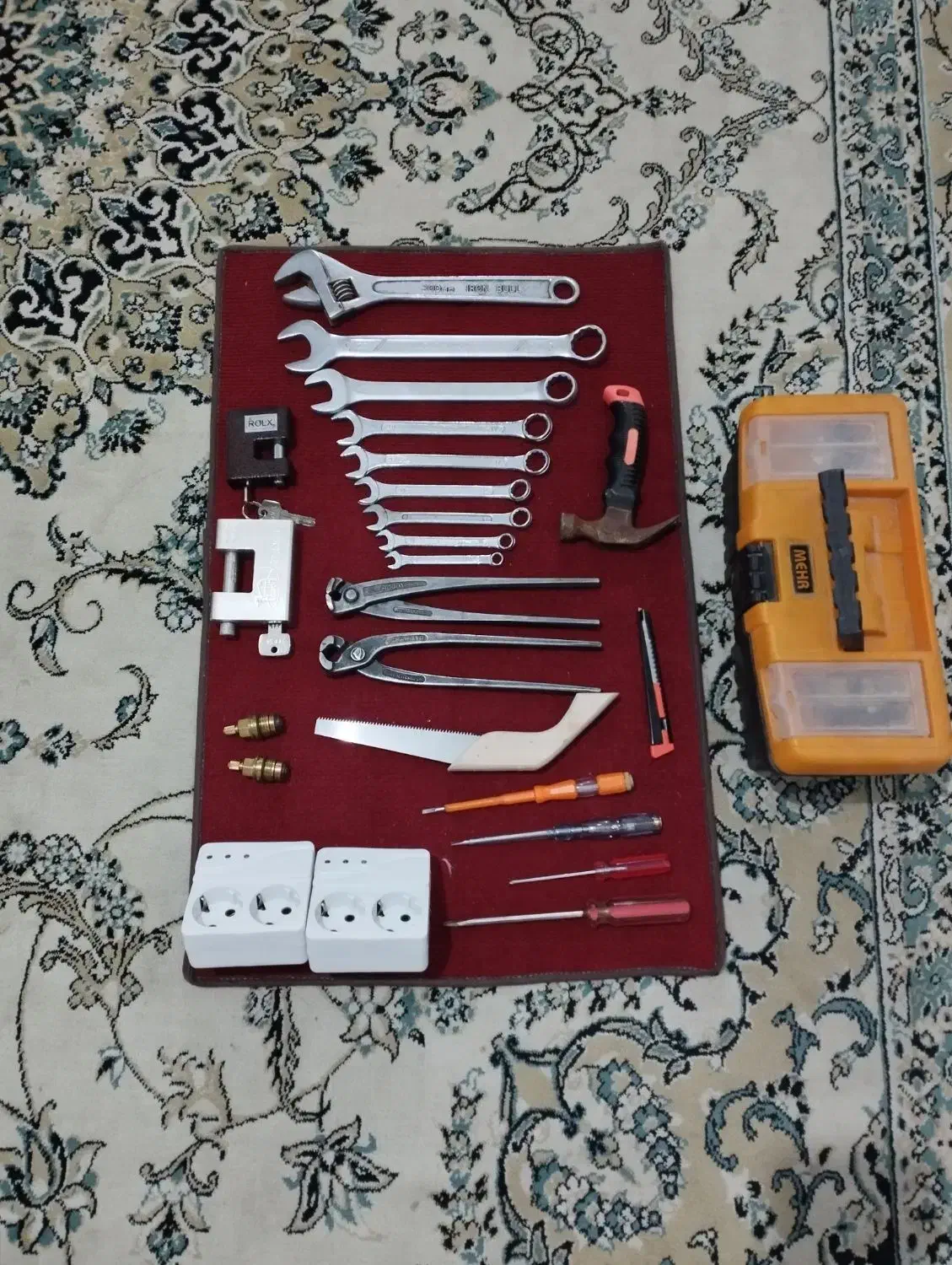 ابزار الات|ابزارآلات|فولادشهر, A2|دیوار