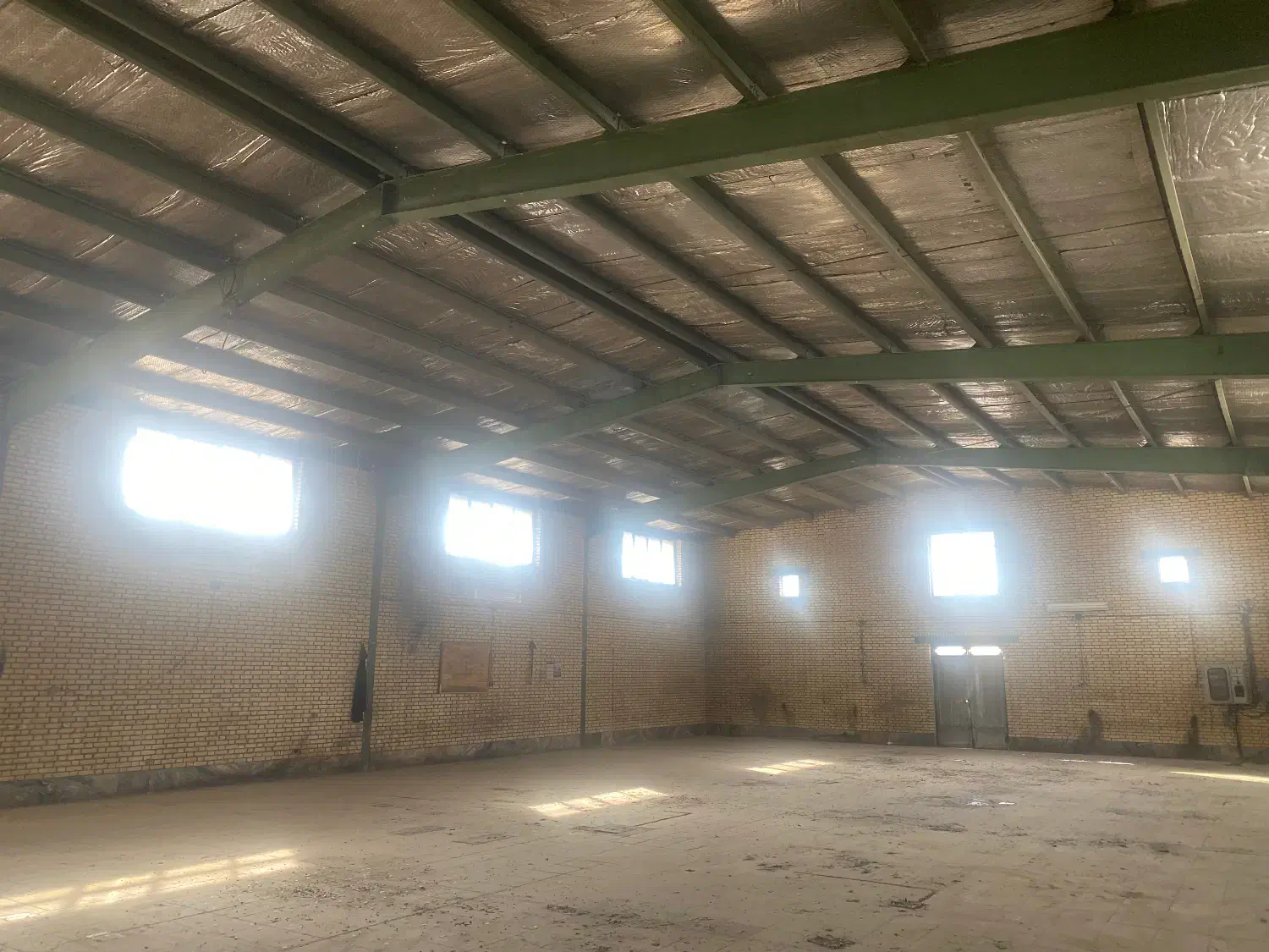 کارخانه در قطب صنعتی دهق|فروش زمین و ملک کلنگی|دهق, |دیوار