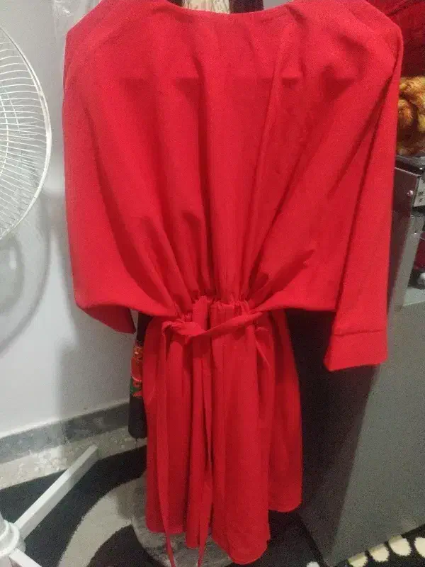 مجلسی زنانه|لباس|رزن, |دیوار