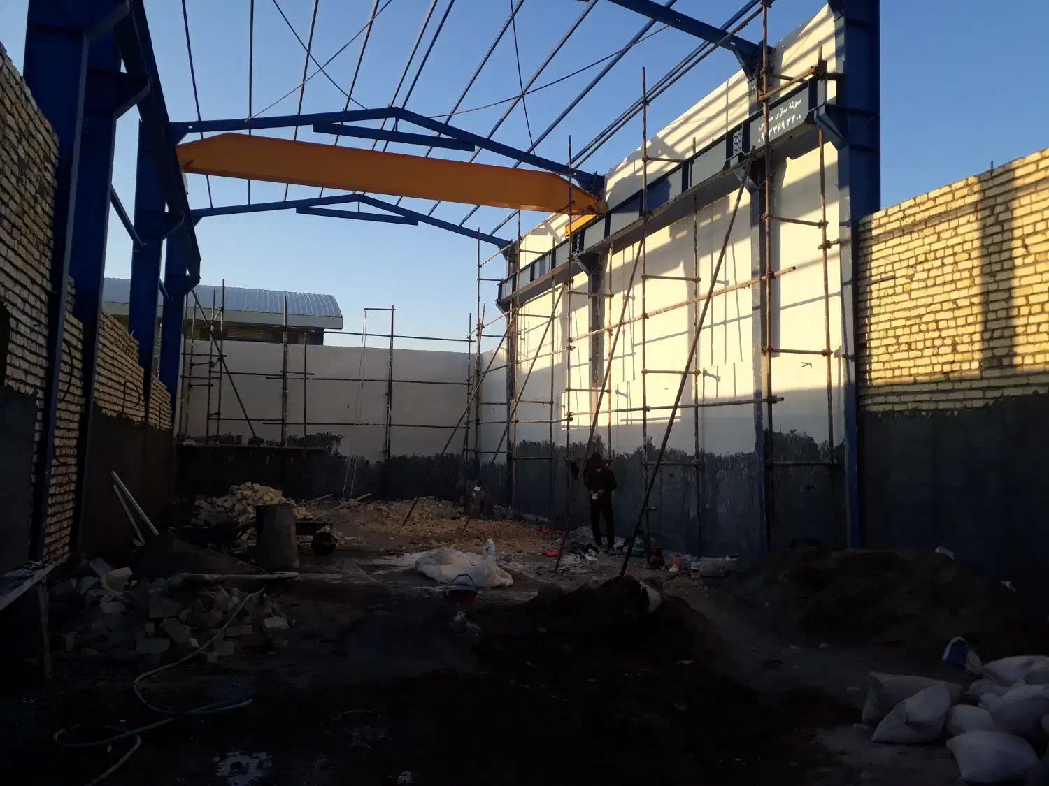 بنایی ساختمان.کاشی کاری.تیغه چینی.گچ و خاک.سیمان|خدمات پیشه و مهارت|اصفهان, جی شیر|دیوار