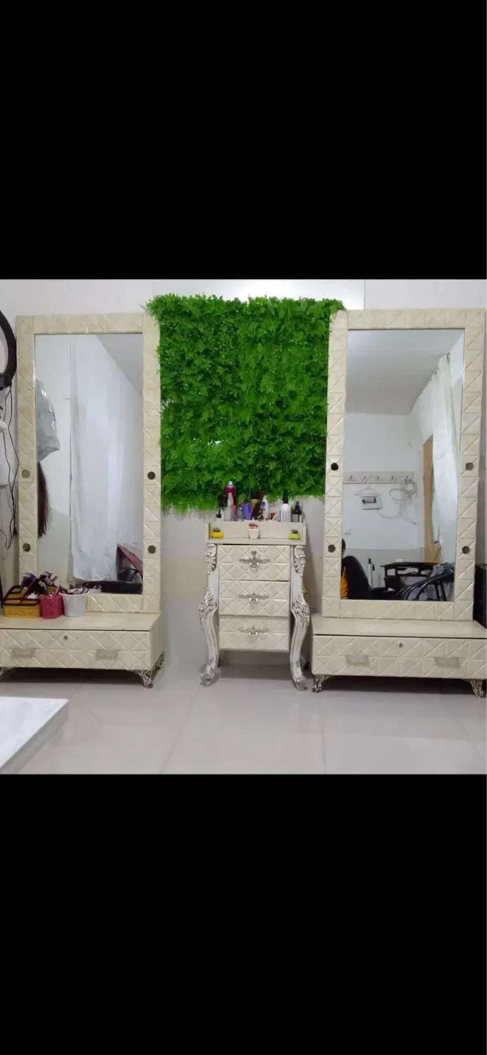 وسایل ارایشگاه|آرایشگاه و سالن‌های زیبایی|مهاباد (آذربایجان غربی), |دیوار