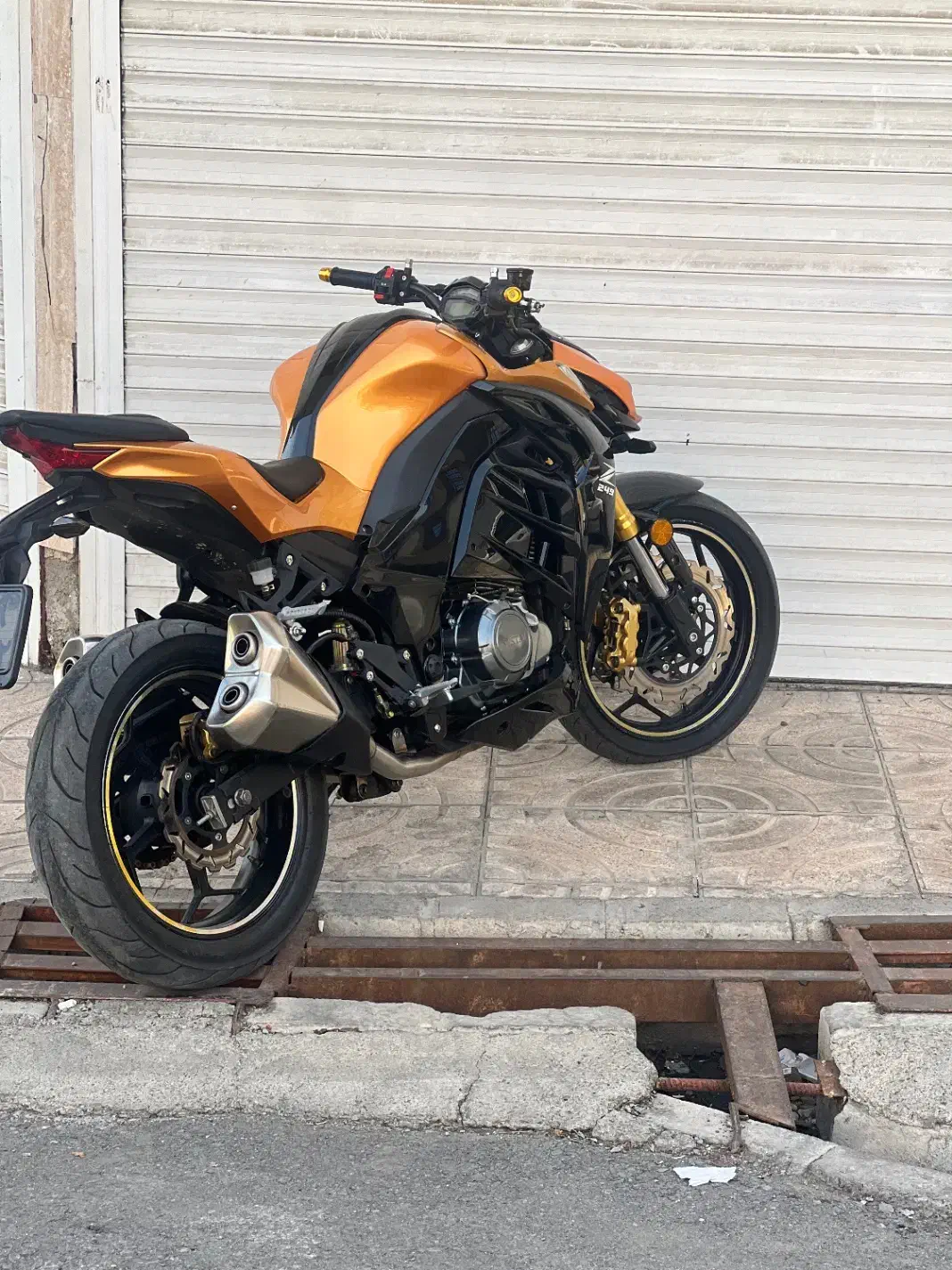 z1000|موتورسیکلت|ارومیه, |دیوار