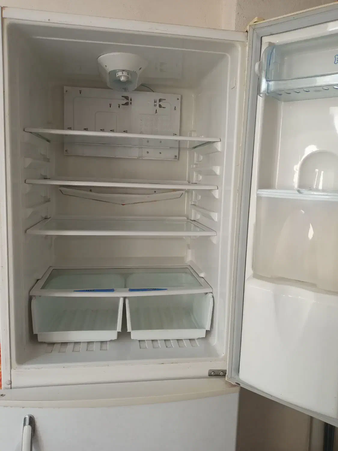 یخچال یخساران، ماشین لباسشویی پاکشوما|یخچال و فریزر|صومعه‌سرا, |دیوار