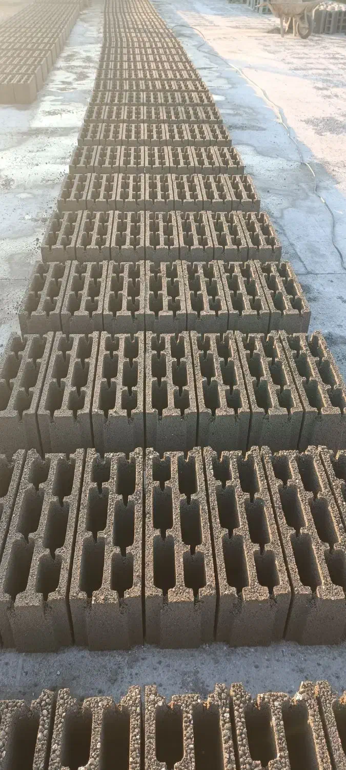 نیازمند استاد کار بلوک زنی|استخدام معماری، عمران و ساختمانی|ایذه, |دیوار