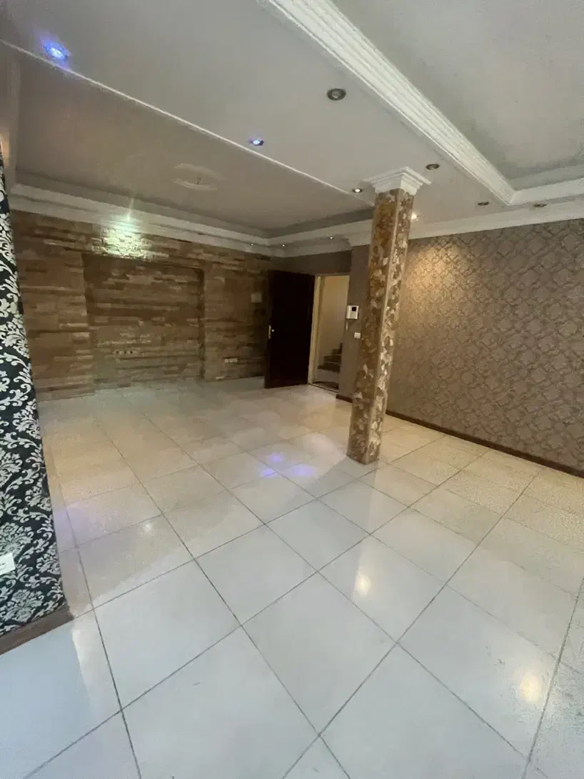 ۱۴۰متر/۳خواب/بازسازی شده