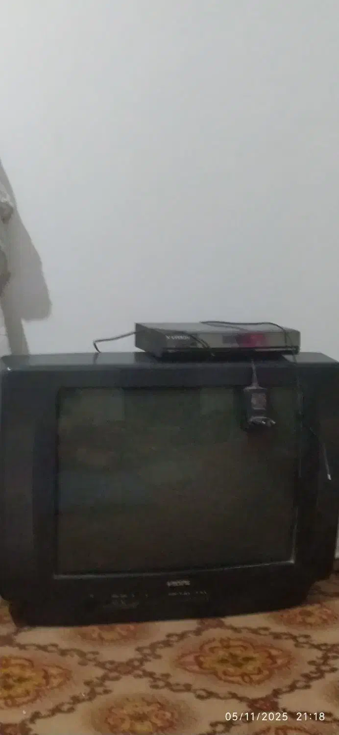 تلوزیون|تلویزیون و پروژکتور|تربت جام, شهرک آزادگان|دیوار