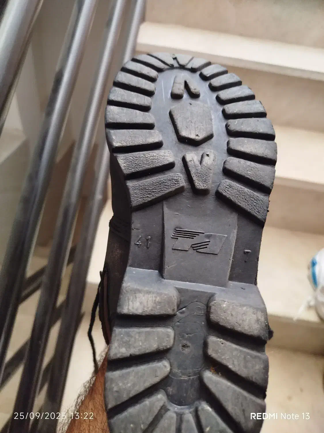 کفش ایمنی کار|کیف، کفش، کمربند|زنجان, |دیوار