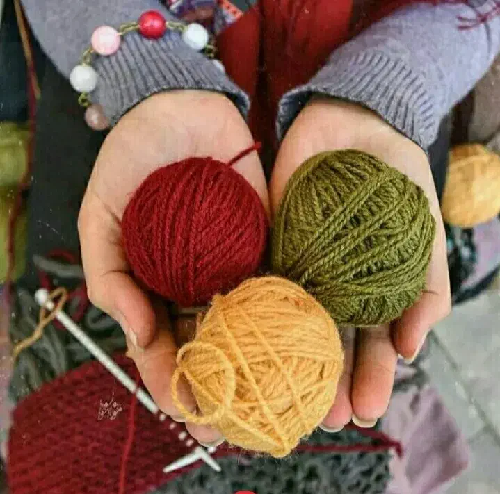 بافت لباس، کلاه، شال، پاپوش و غیره|لباس|محمدیه-قزوین, |دیوار