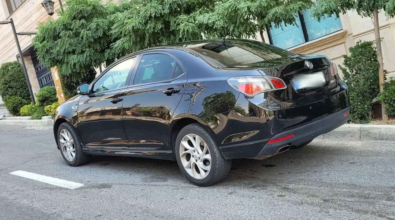 ام جی ۶ مگنت ۲۰۱۳ بسیار تمیز|خودرو سواری و وانت|تهران, ولنجک|دیوار