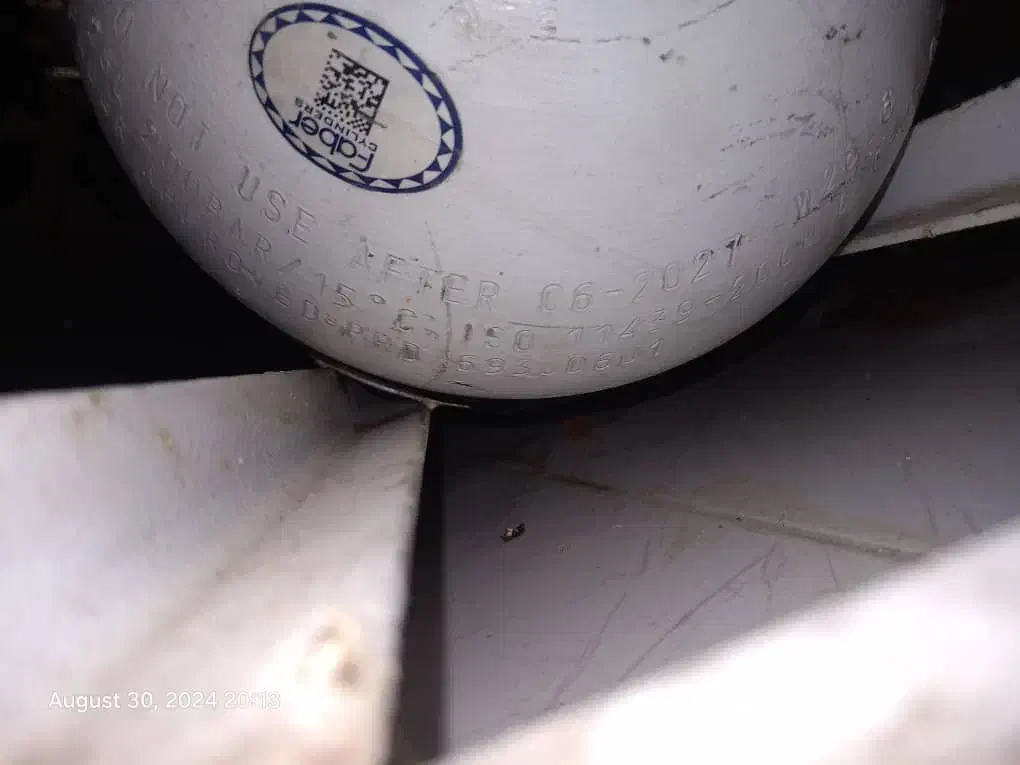 کپسول cng|قطعات یدکی و لوازم جانبی|فولادشهر, مسکن مهر فولادشهر|دیوار