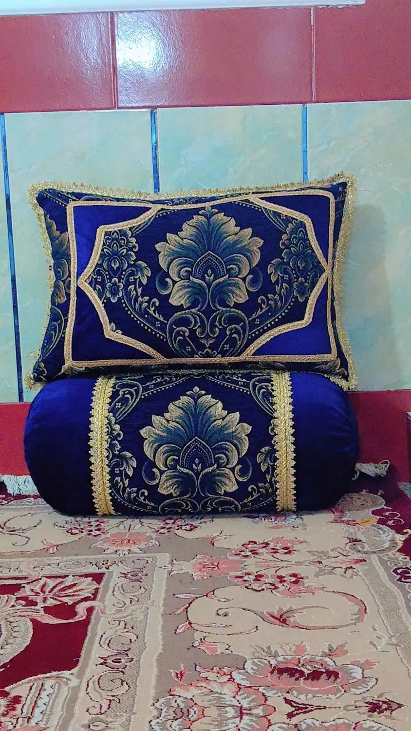 روبالشت محلی|رختخواب، بالش، پتو|دهدشت, |دیوار