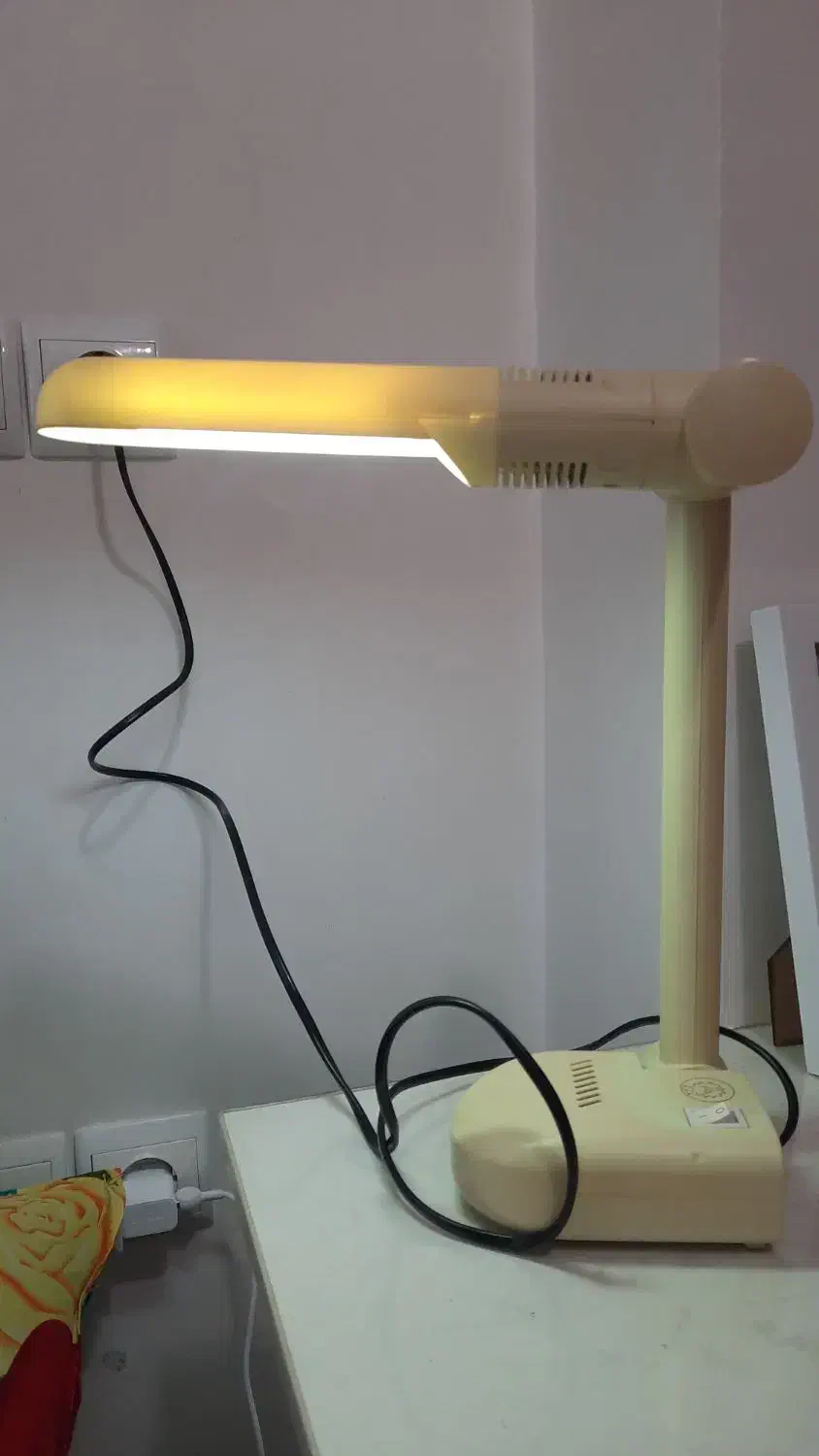 چراغ مطالعه تاشو|چراغ خواب و آباژور|قزوین, |دیوار
