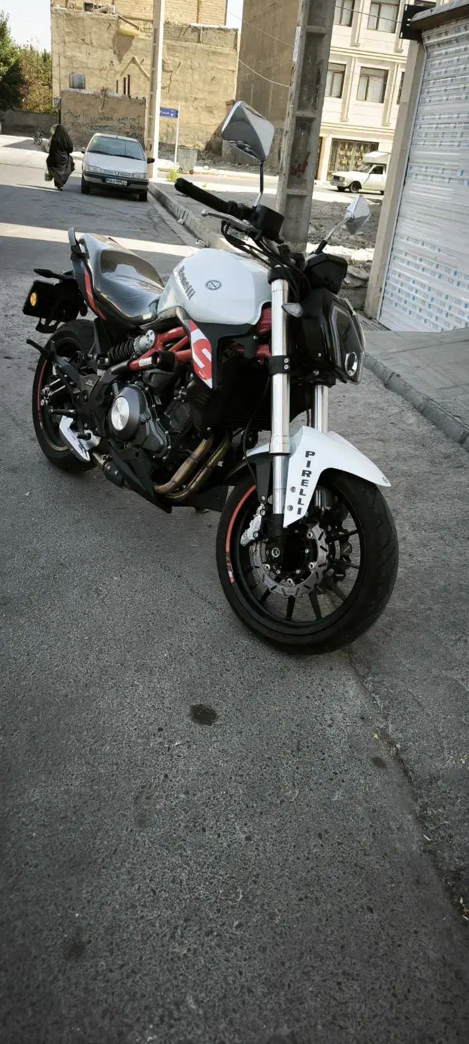 بنللی ۳۰۰جفت|موتورسیکلت|اسلام‌شهر, شهرک قائمیه|دیوار