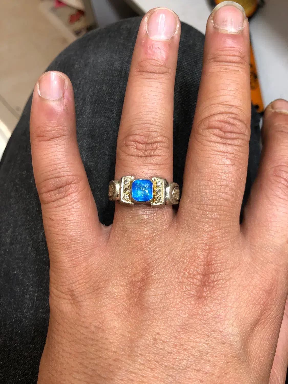 انگشتر توپاز لندن|جواهرات|ساری, |دیوار