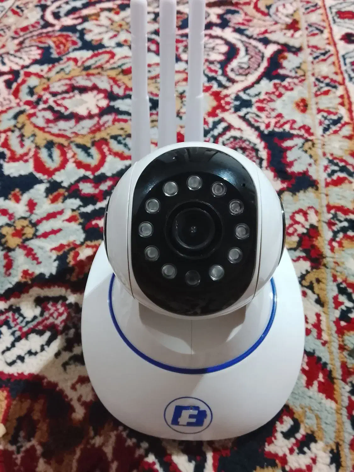 یک عدد دوربین مداربسته V380|دوربین مداربسته|مراغه, |دیوار