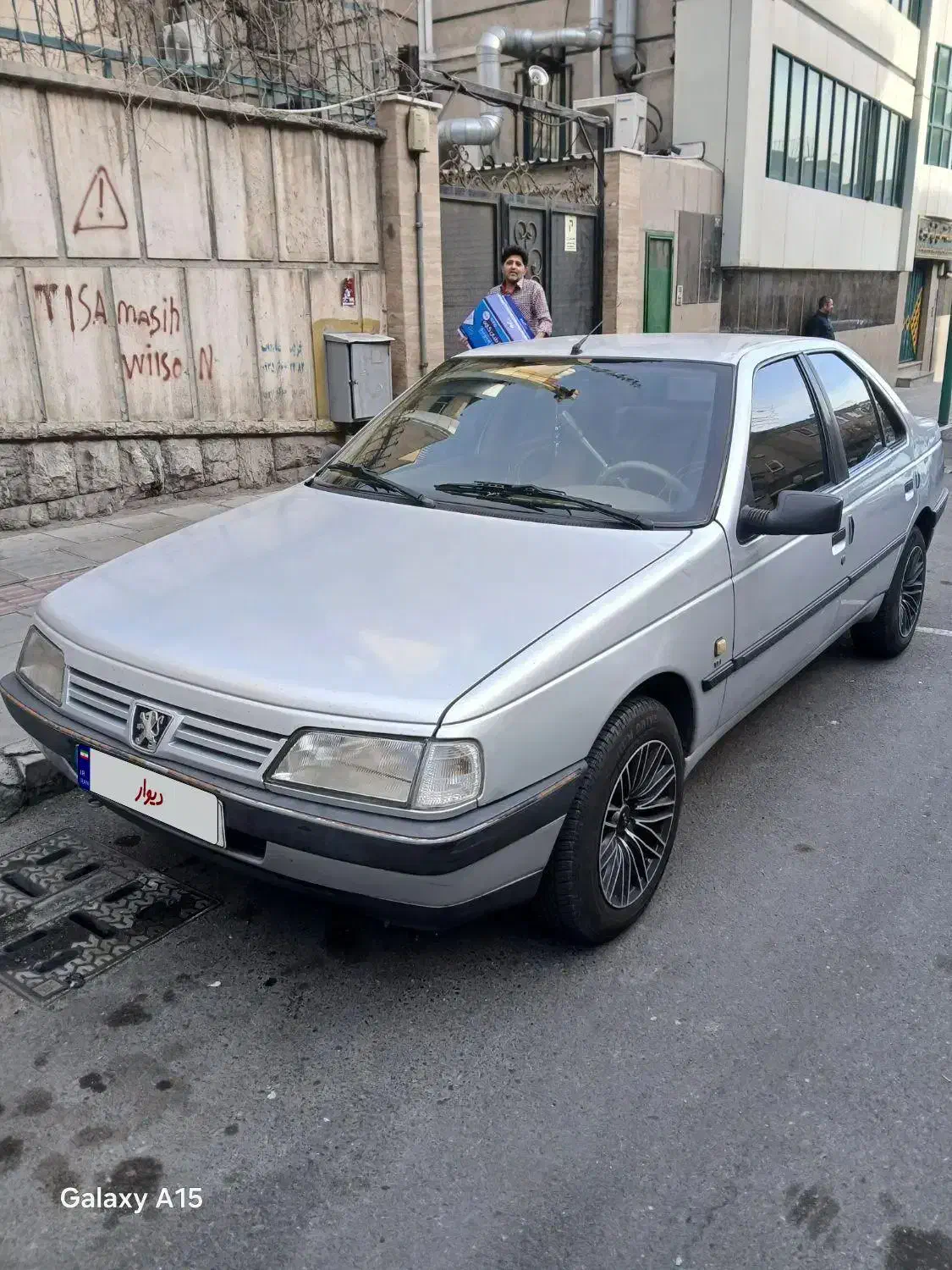 پژو۴۰۵ مدل ۹۱|خودرو سواری و وانت|تهران, نصرت|دیوار