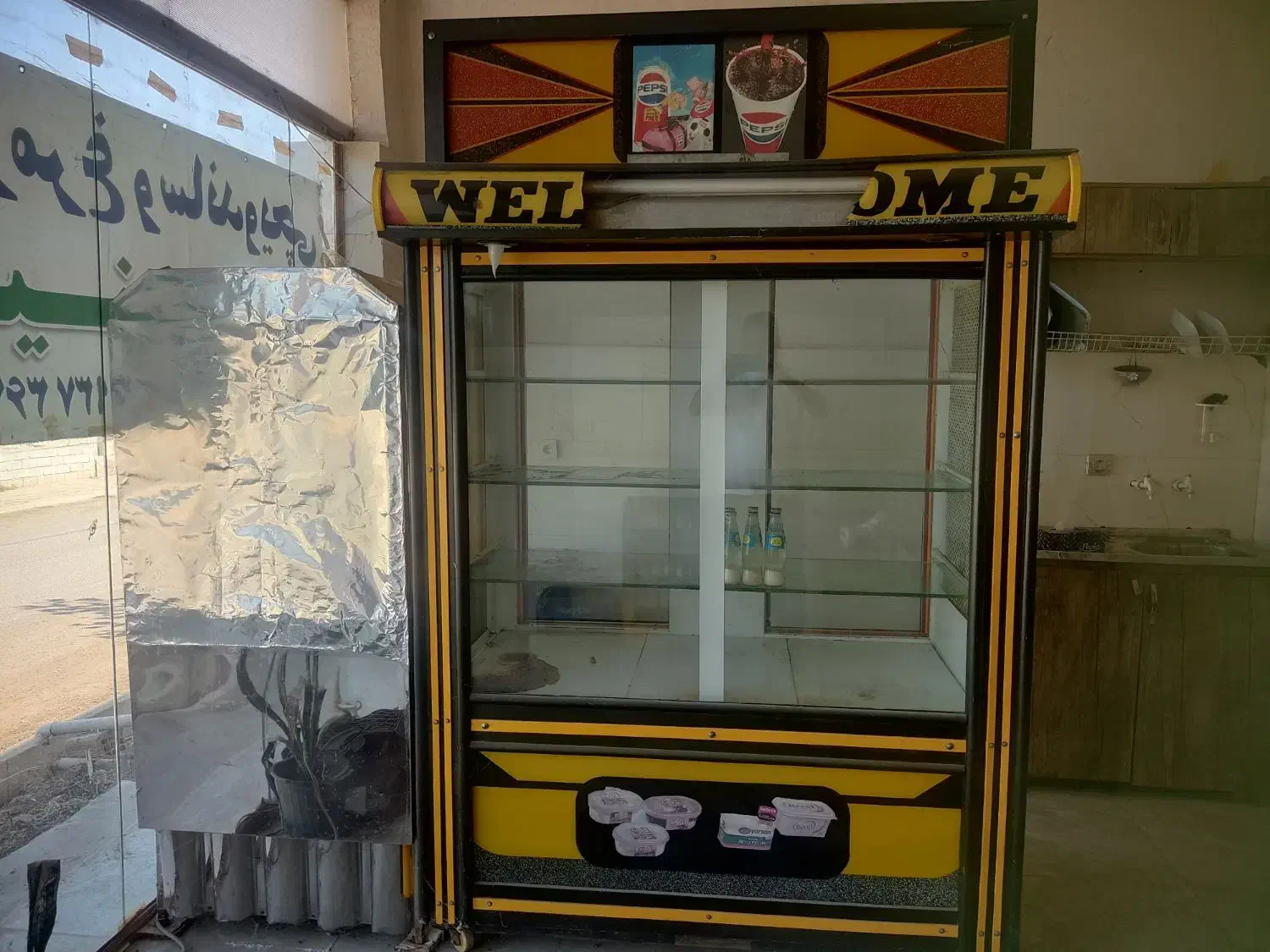 یخچال ایستاده مغازه و فر ساندویچی سالم|فروشگاه و مغازه|پارس‌آباد, |دیوار