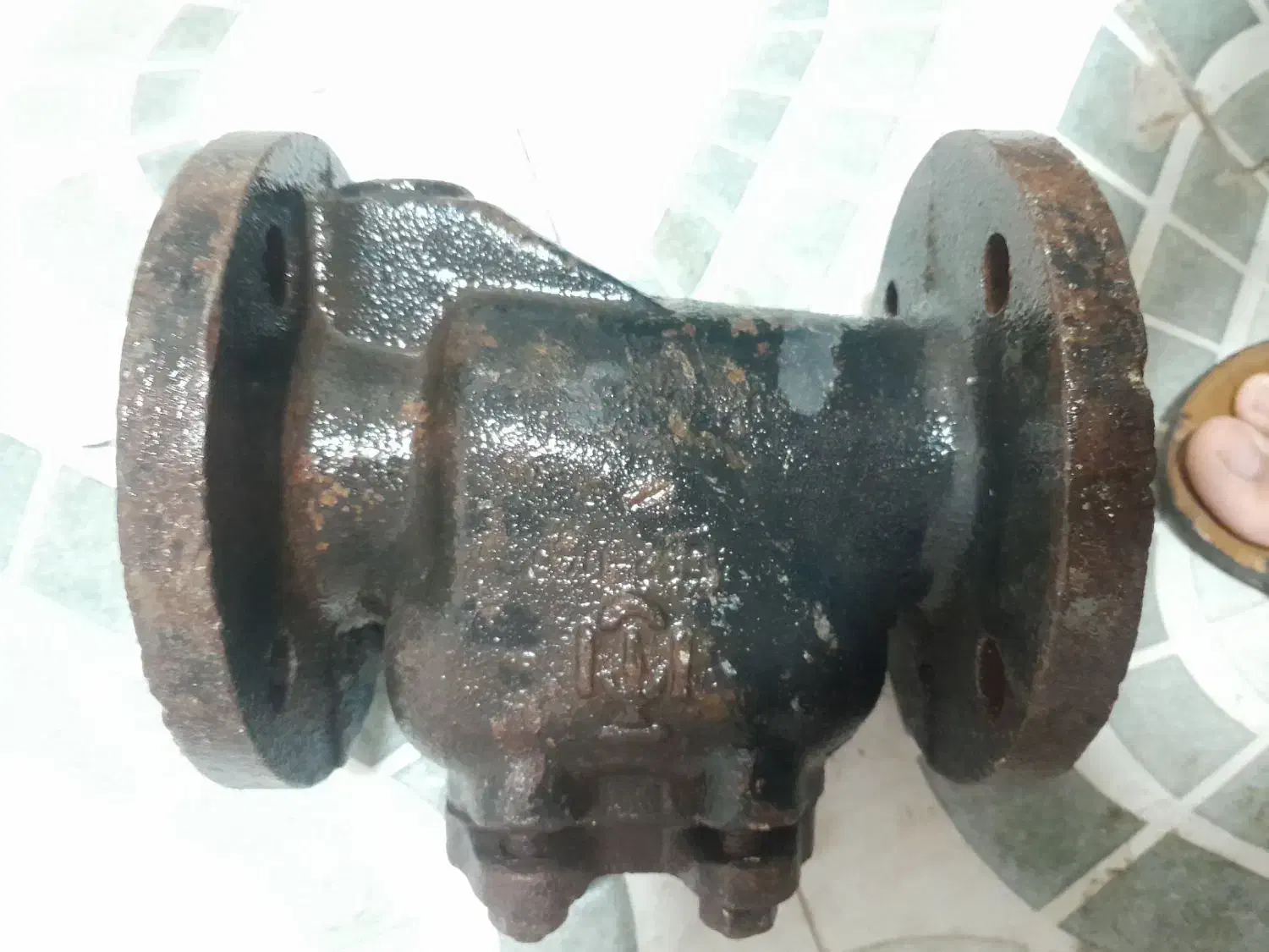 شیر یک طرفه قدیمی|لوازم سرویس بهداشتی|کرمانشاه, |دیوار