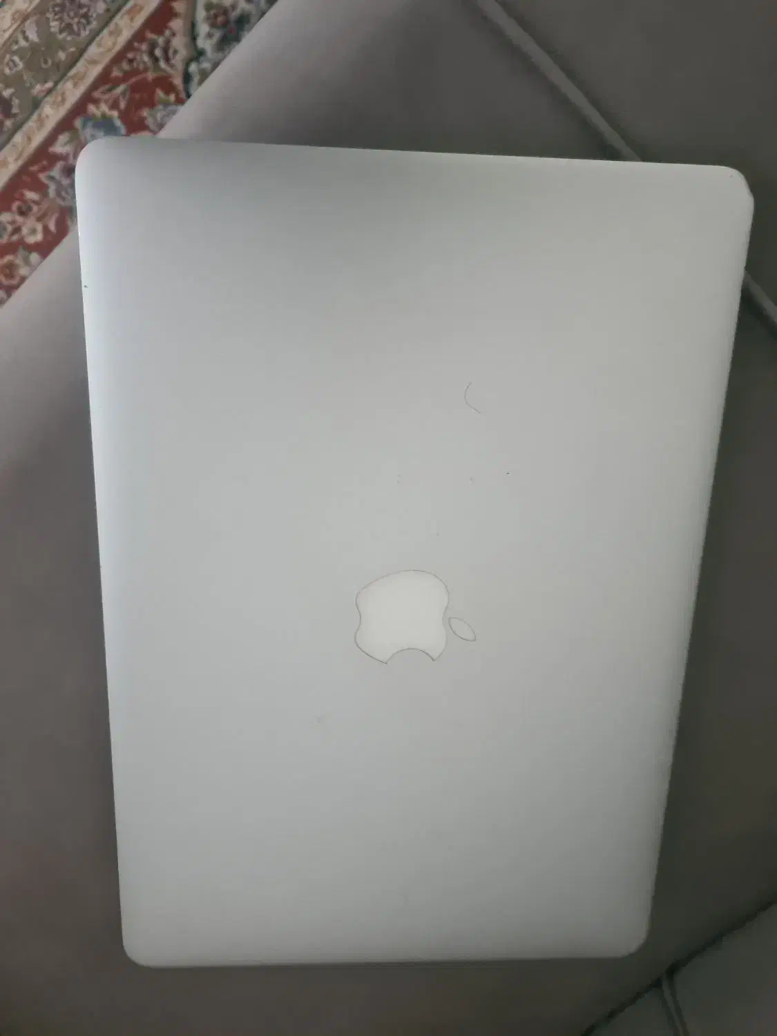 مک بوک ایر ۲۰۱۵|رایانه همراه|قم, چهل درخت‎|دیوار