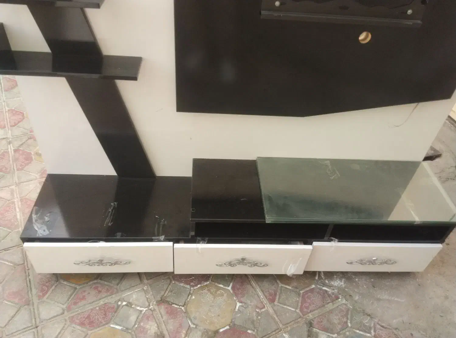 میز تلویزیون نو نو هست از ام دی اف هست|میز تلویزیون|میاندوآب, |دیوار