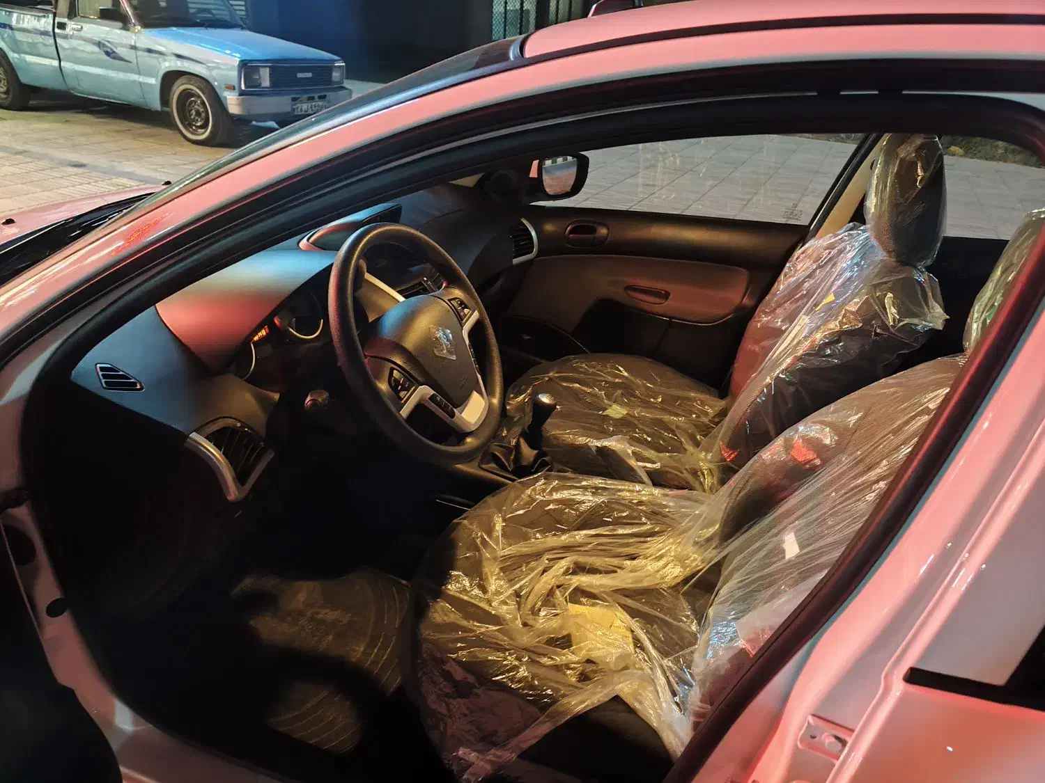 207فلز هیدرولیک تیوفایو پلاس|خودرو سواری و وانت|آق قلا, |دیوار