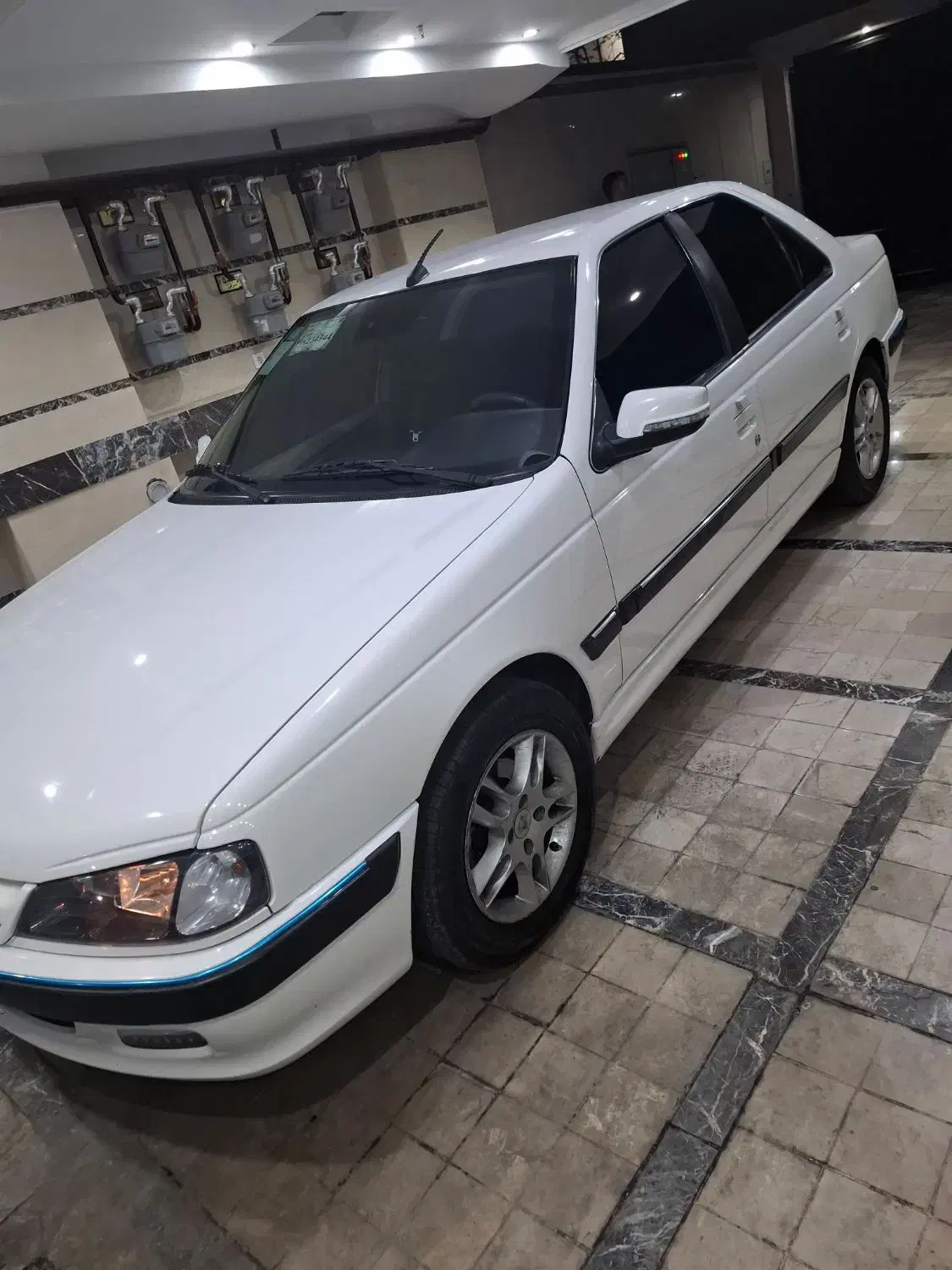 پژو پارس مدل 402 سفارشی فول elx بدون رنگ|خودرو سواری و وانت|تهران, افسریه جنوبی|دیوار