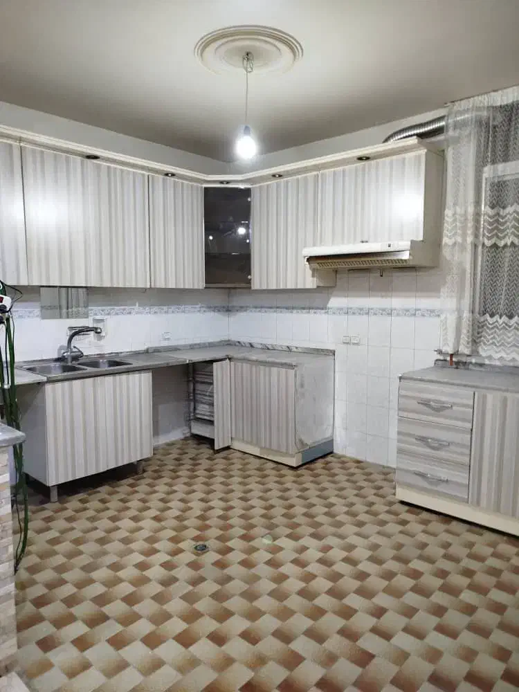 ۱۰۵ متری طبقه دوم با پارکینگ|اجارهٔ آپارتمان|تهران, دانشگاه شریف|دیوار