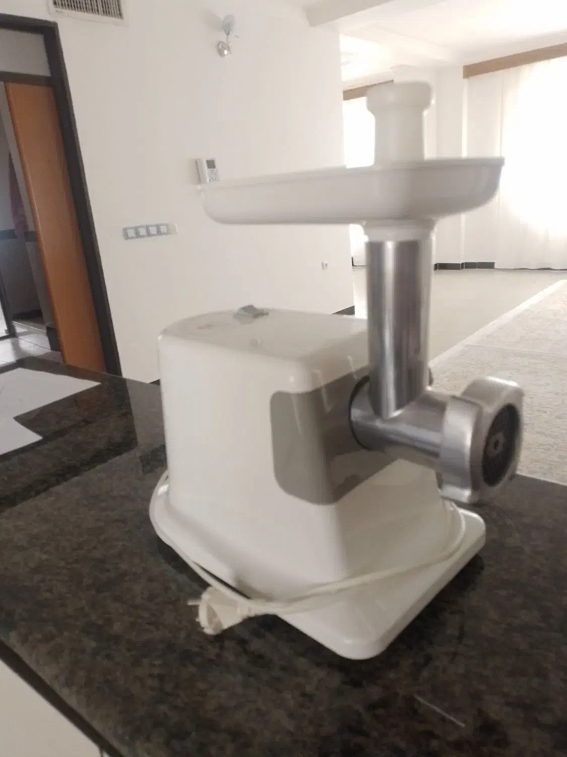 فروش چرخ گوشت در حد نو|سایر لوازم برقی|مهاباد (آذربایجان غربی), |دیوار