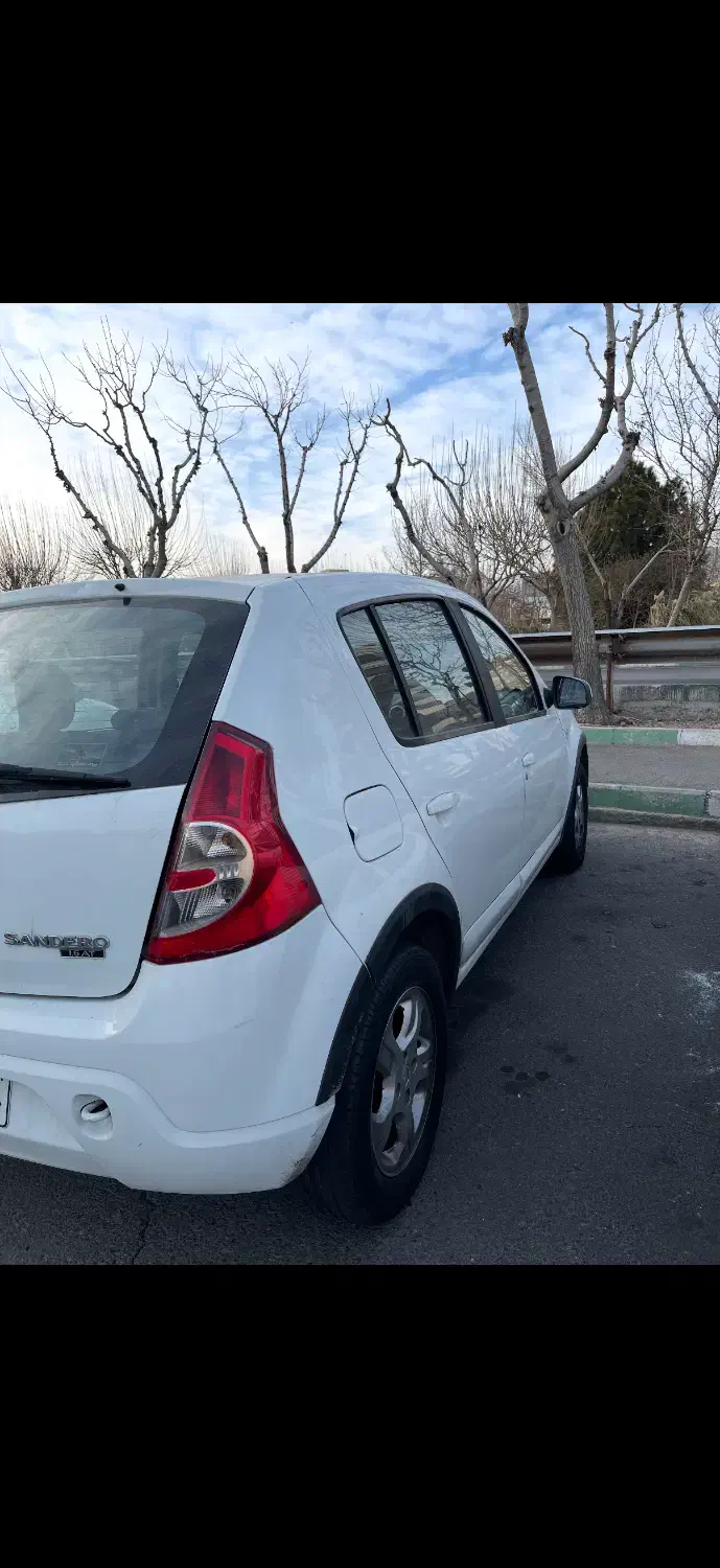 ساندرو اتومات ۱۳۹۵|خودرو سواری و وانت|تهران, ارم|دیوار