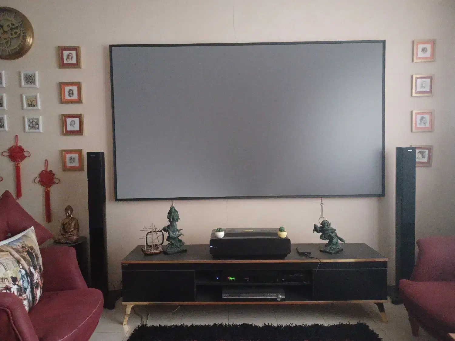 لیزر تی وی|تلویزیون و پروژکتور|پرند, فاز ۰|دیوار