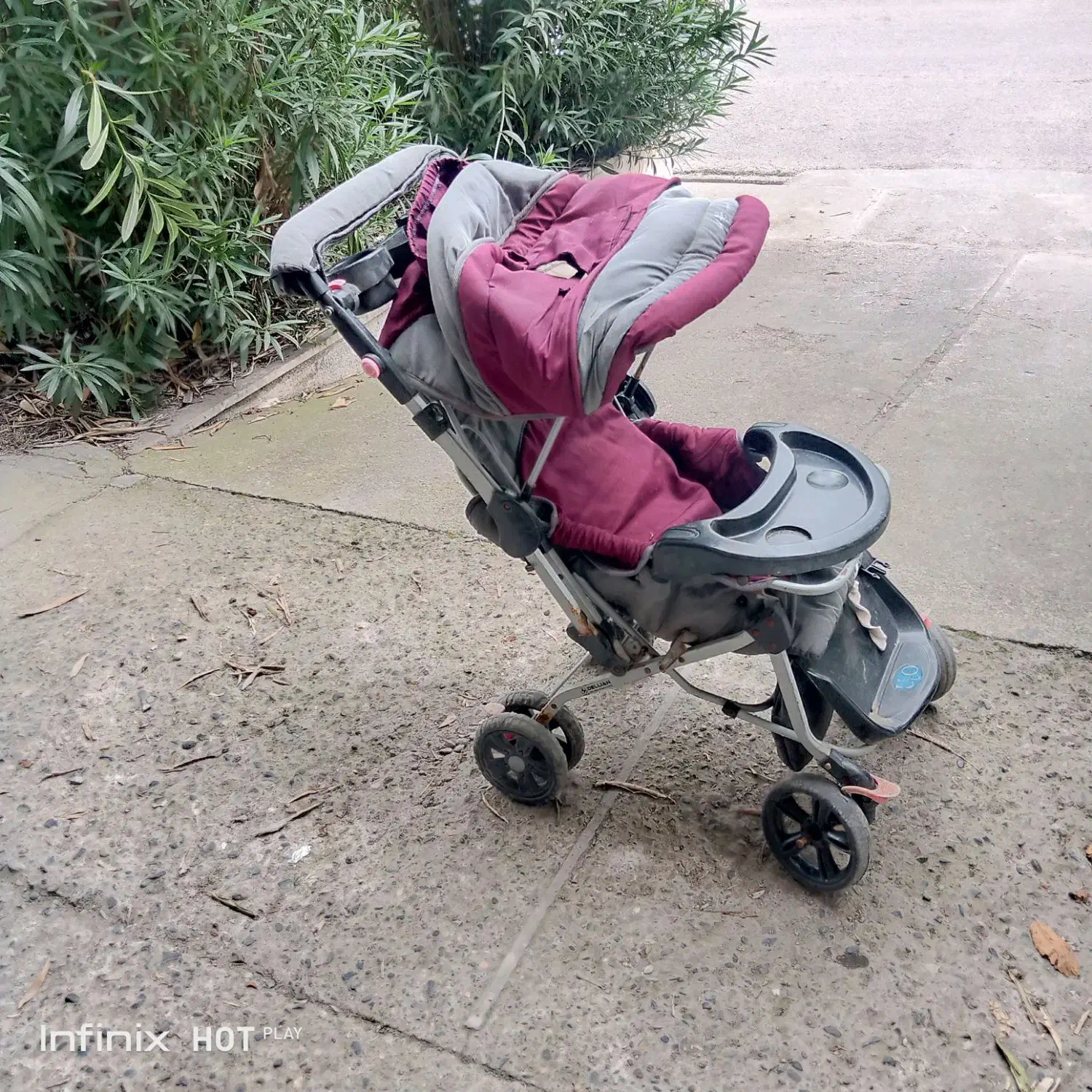 فروش کالسکه نوزاد|کالسکه و لوازم جانبی|رشت, نیروی دریایی|دیوار