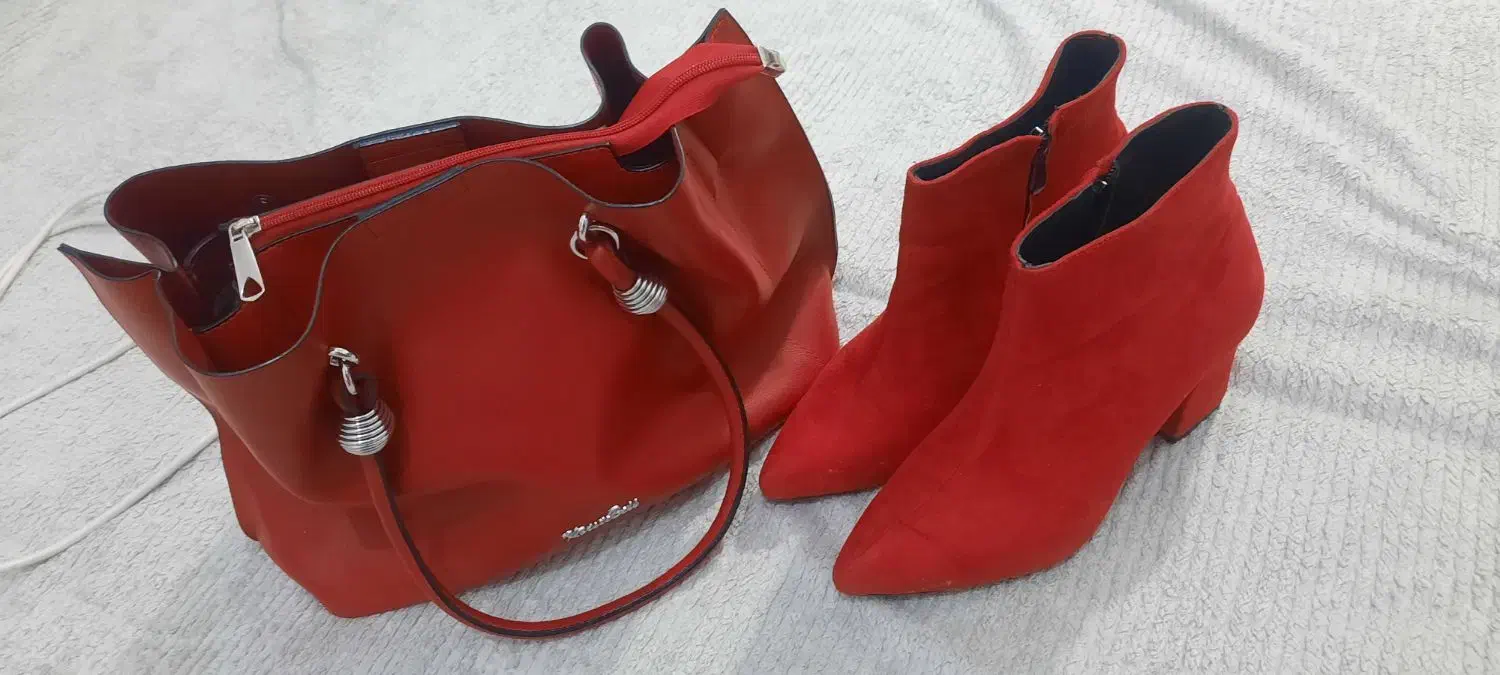 کیف و کفش ست قرمز،طوسی ،قهوه ای وزرد|کیف، کفش، کمربند|ارومیه, |دیوار