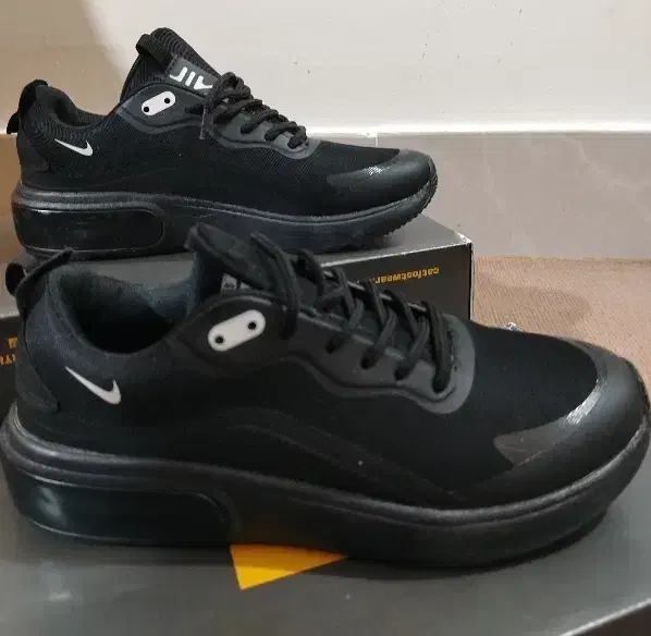 کفش نایک|کیف، کفش، کمربند|شهرضا, |دیوار