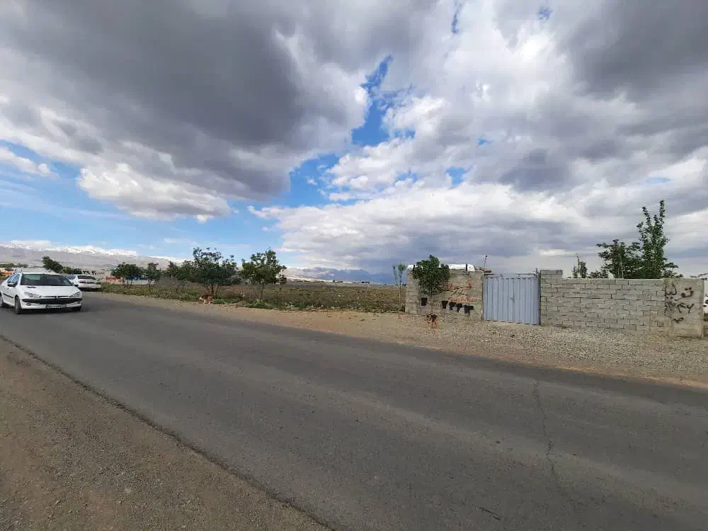 باغچه ۸۰۰ متری سنددار بر اصلی طهاطر|فروش زمین و ملک کلنگی|رامجین, |دیوار