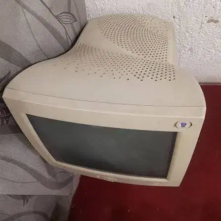 خریدار مانیتور های قدیمی و سوخته|خدمات رایانهای و موبایل|کرمان, |دیوار