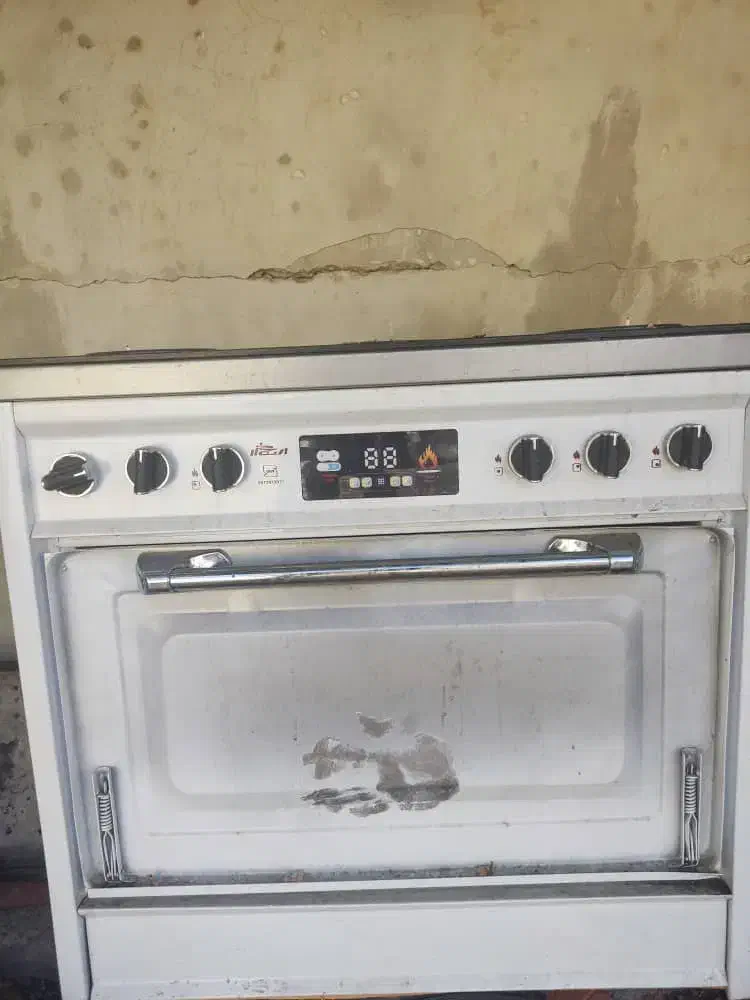 گاز ۵ شعله ای فندکی بزرگ|اجاق گاز و لوازم برقی پختوپز|یاسوج, |دیوار