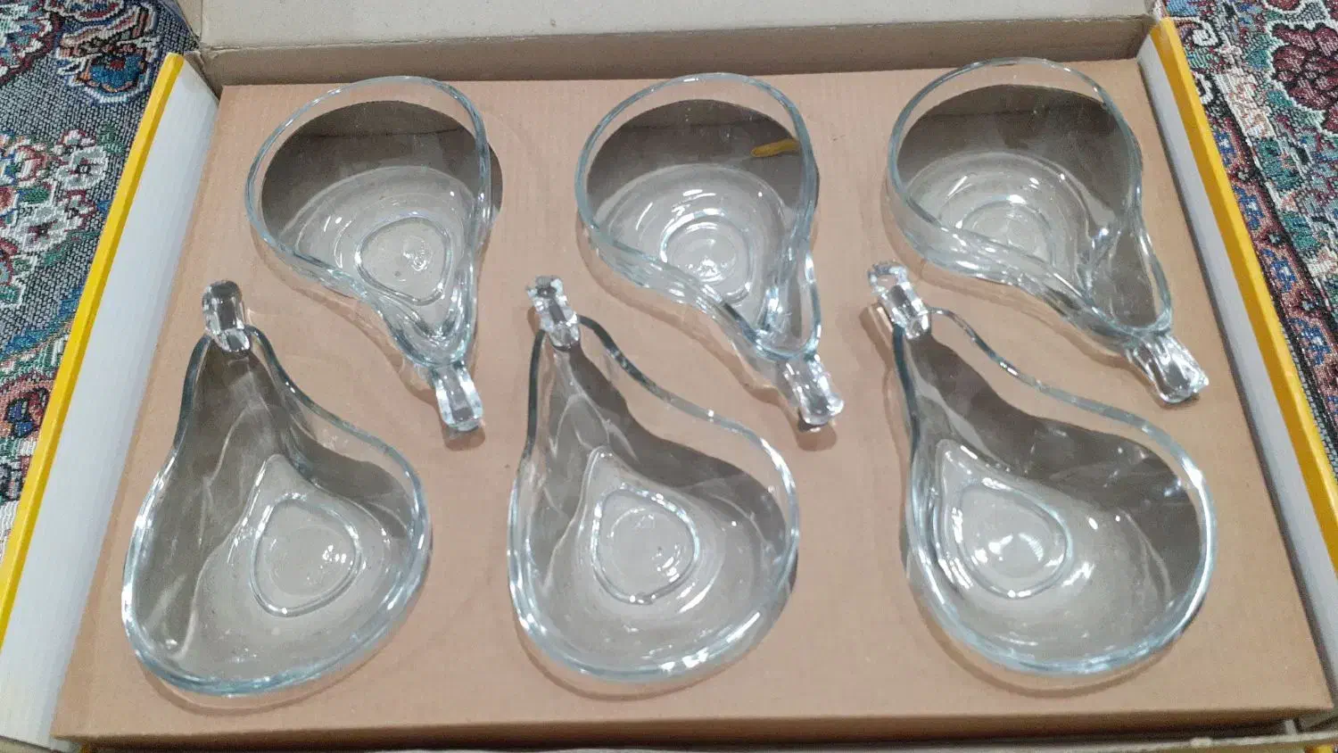 تعدادی لوازم اشپزخانه مناسب کادویی|ظروف سرو و پذیرایی|مشهد, رده|دیوار