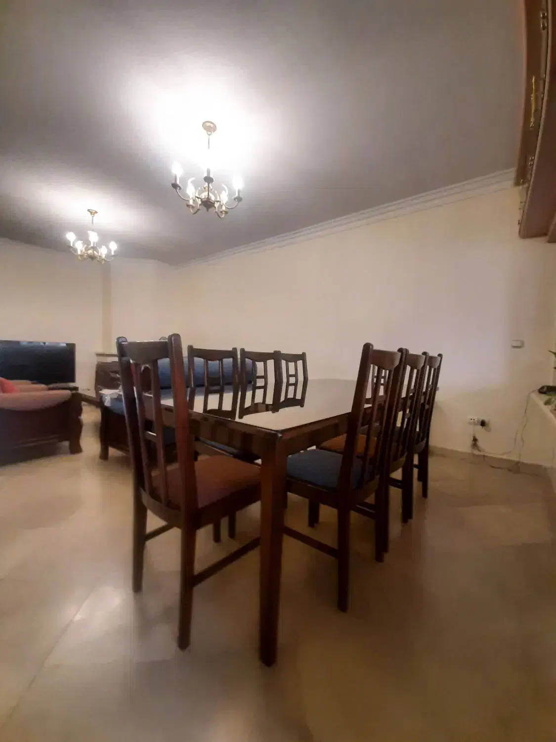 میز ناهار خوری و مبلمان غریبیان|میز و صندلی غذاخوری|تهران, نارمک جنوبی|دیوار